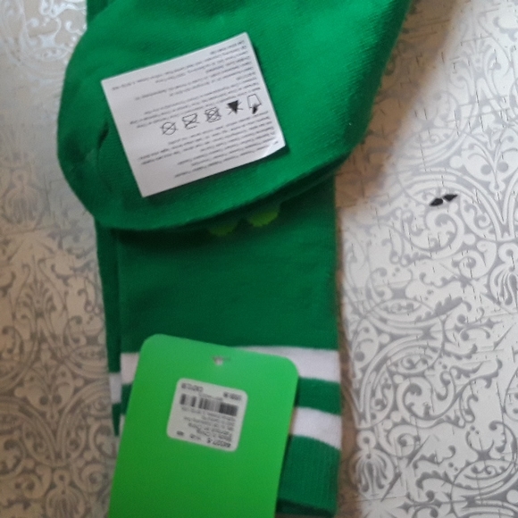 💕CUTE💕New ST. PADDYS long green socks - Picture 7 of 8